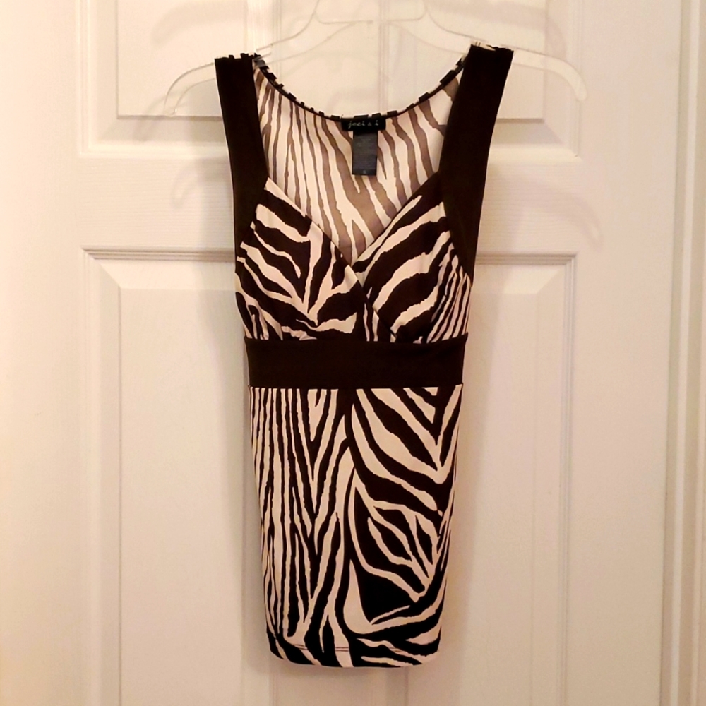 EUC Joei & I Brown/Cream Zebra Top women's small